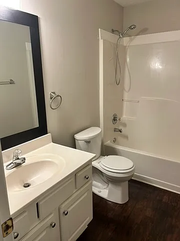 1010 Grace Dr — Photo 12