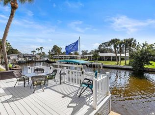 515 Albee Rd, Nokomis, FL 34275