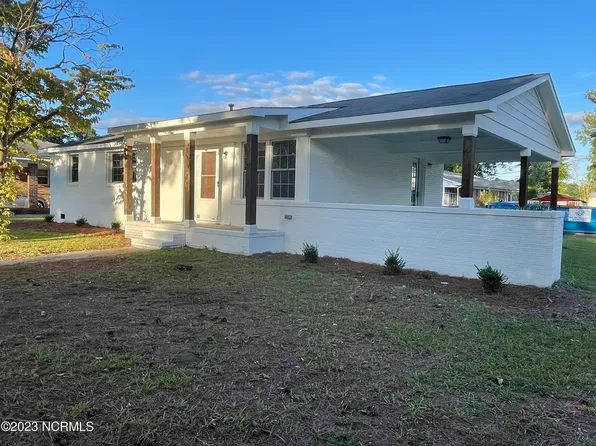 1001 Brentwood Drive, Kinston, NC 28501