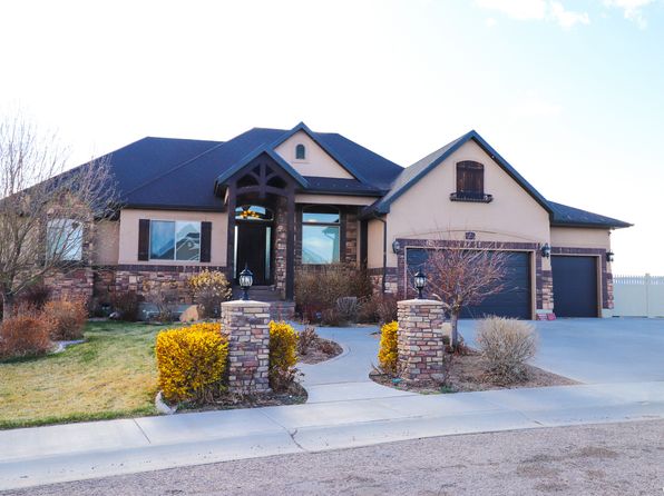 Roosevelt Real Estate Roosevelt Ut Homes For Sale Zillow