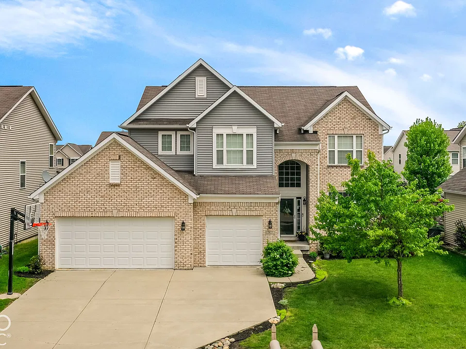 7827 Hedgehop Dr