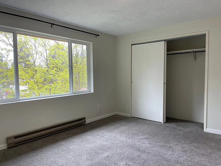 1603 S Grand Blvd — Photo 9