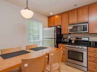 12 Tompkins Pl, Lawrence Twp, NJ 08648