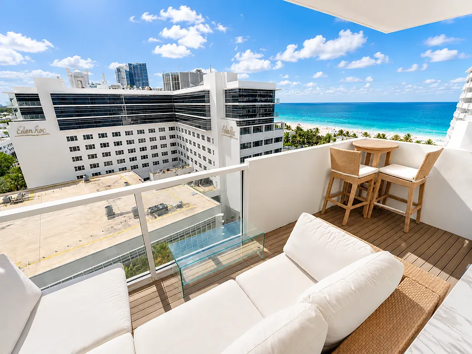 100 Lincoln Rd #1208
