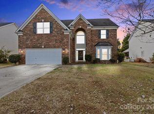 4835 Walnut Grove St, Harrisburg, NC 28075