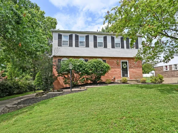 137 Brushwood Dr, Loveland, OH 45140