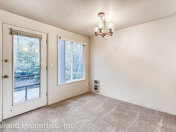 5th image of 7015 SW Montauk Cir #9870728
