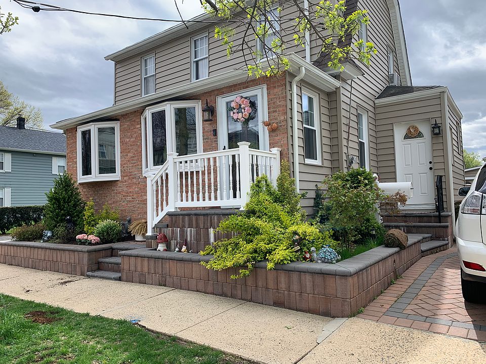 1st image of 224 Rushmore Ave