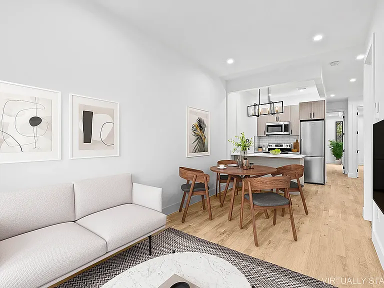 162 Cornelia St #2 — Photo 3