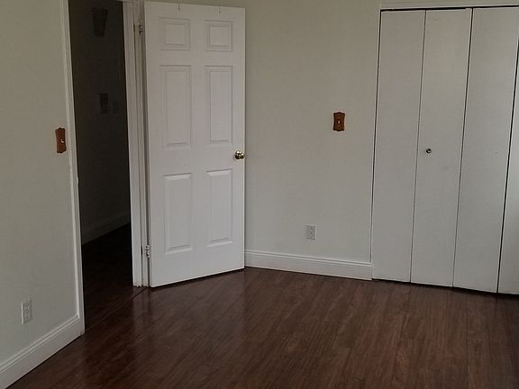 5th image of 750B Brook Ave #2B