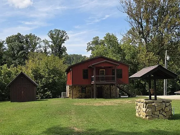 449 Lakeside Dr, Jackson, KY 41339