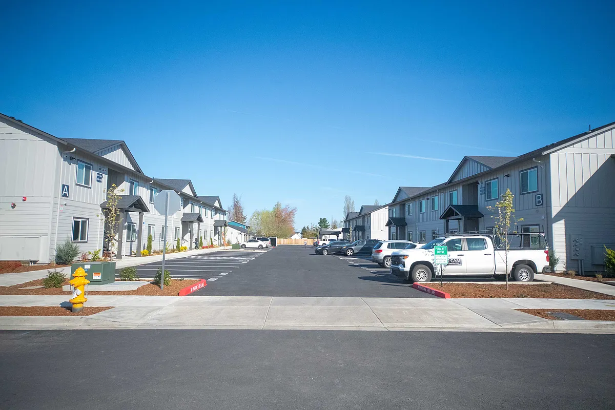 Building Photo - Winfield Apartments