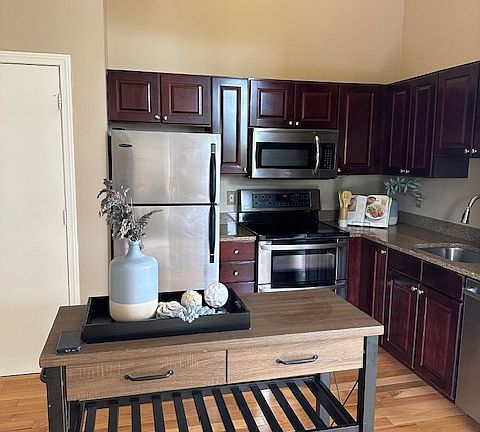 3rd image of 15 Mount Saint Marys Way APT 203