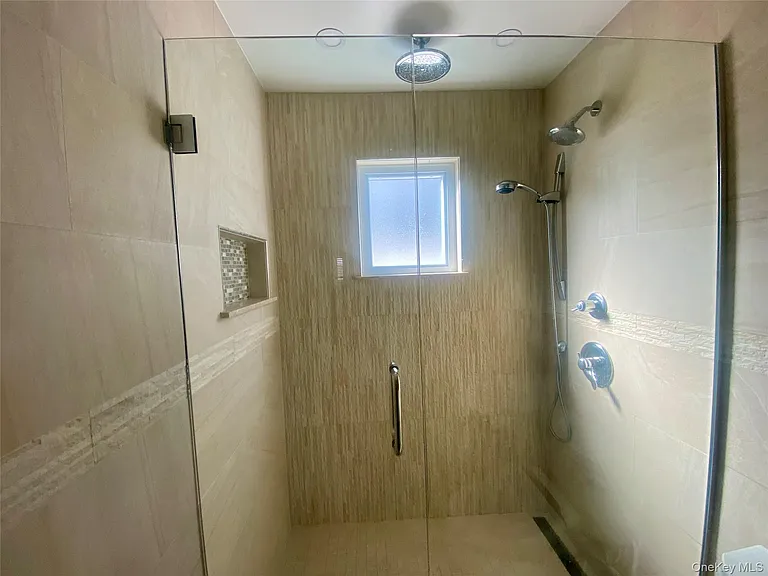 310 E Olive St #MAIN — Photo 14