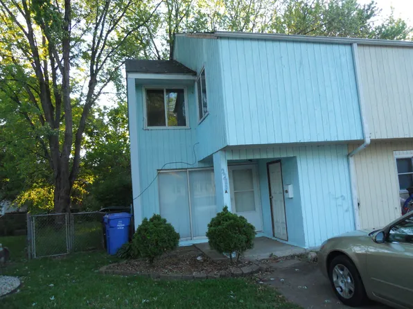 2200 Morningside Cir Unit A, Carpentersville, IL 60110
