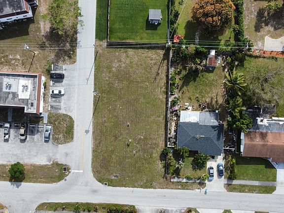4th image of 0 SW 2nd Avenue