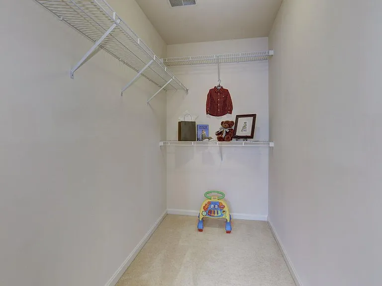 BR 2 CLOSET