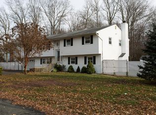 59 Euclid Ave, Aberdeen, NJ 07747