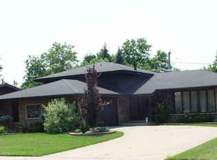 15226 Ingleside Ave, South Holland, IL