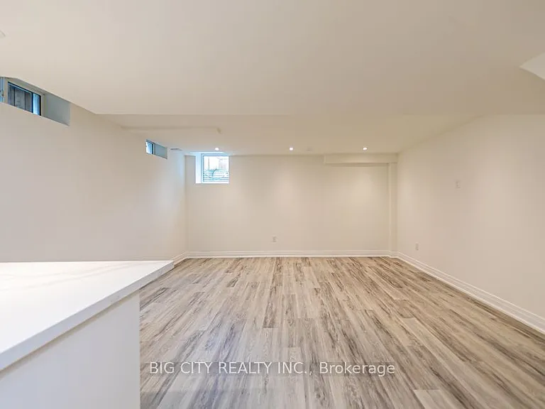 32 Conchita St #LOWER — Photo 9