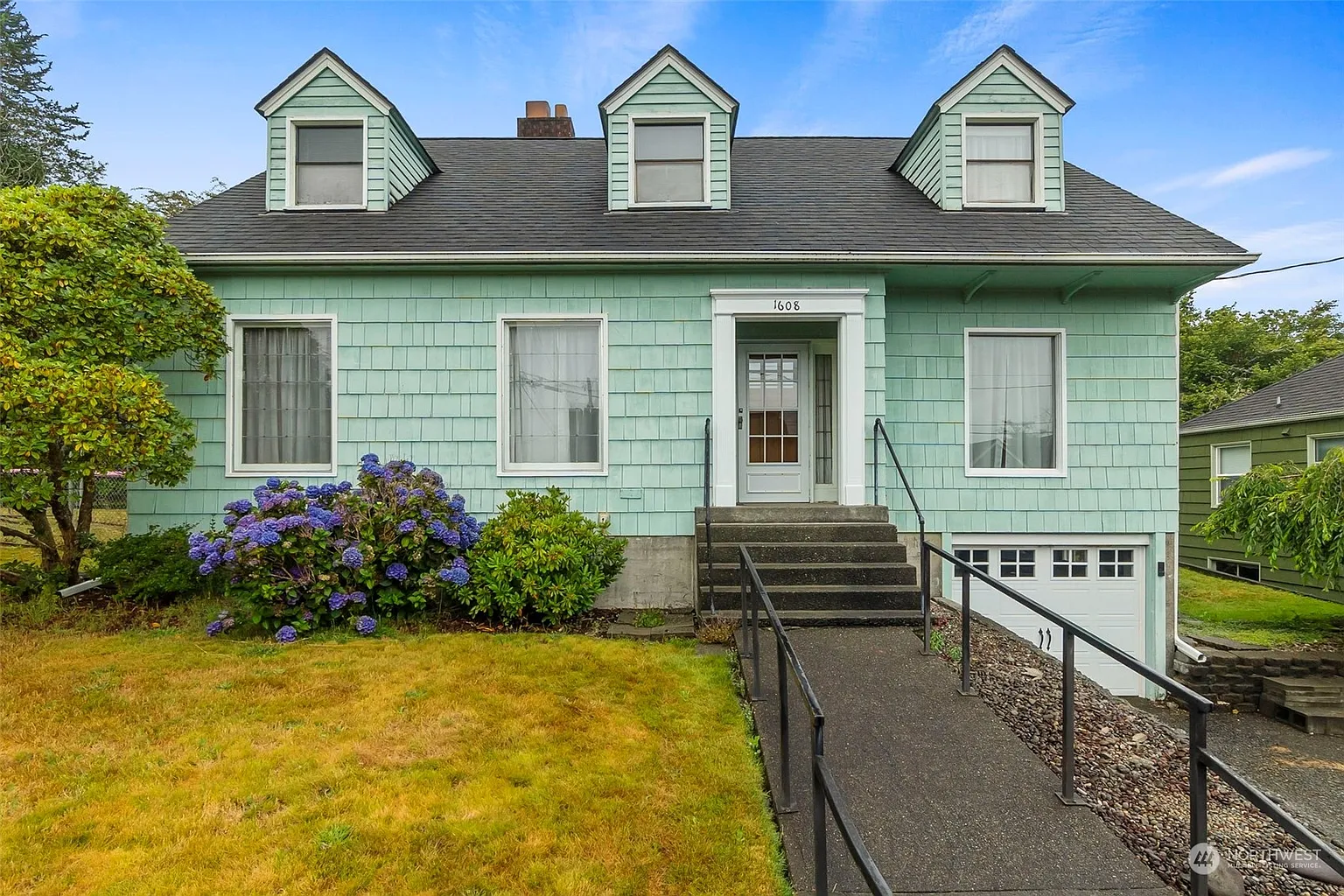 1608 Don Street photo 1
