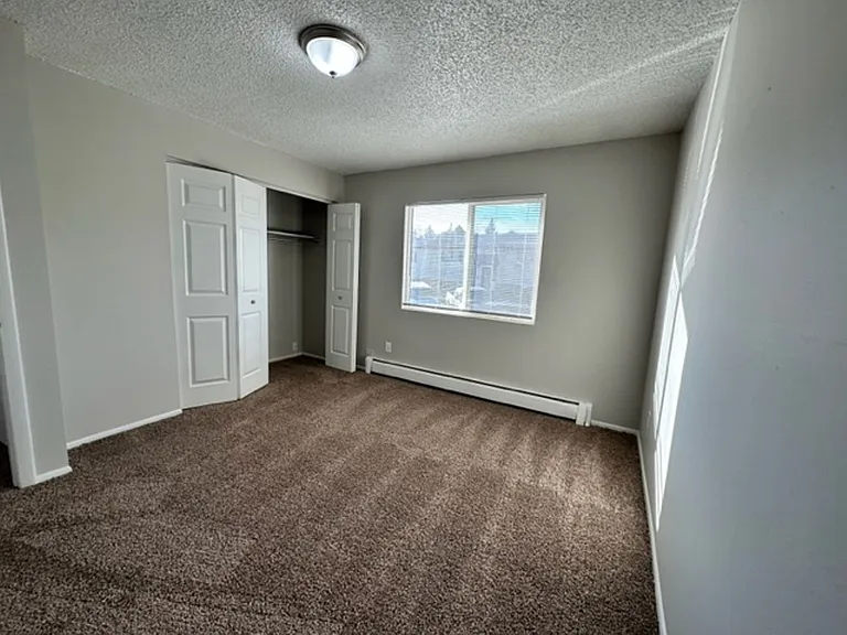 340 Gahart Drive — Photo 11