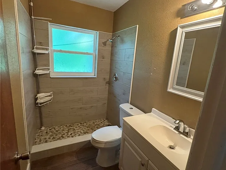 722 Sherwood Ave — Photo 16
