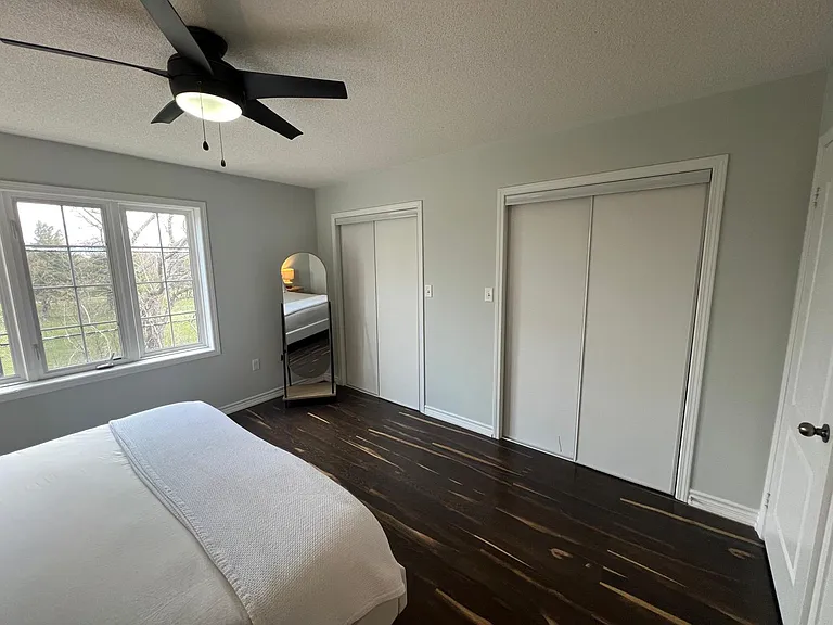 1129 Haig Blvd #5 — Photo 11