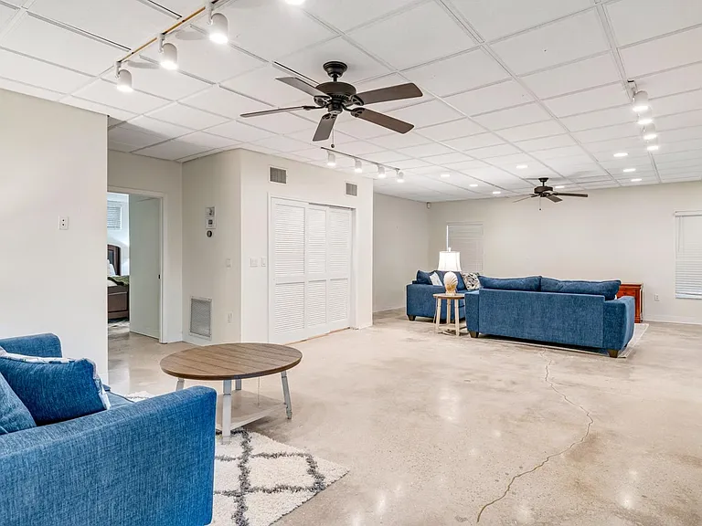 1200 Tree Bay Ln — Photo 46