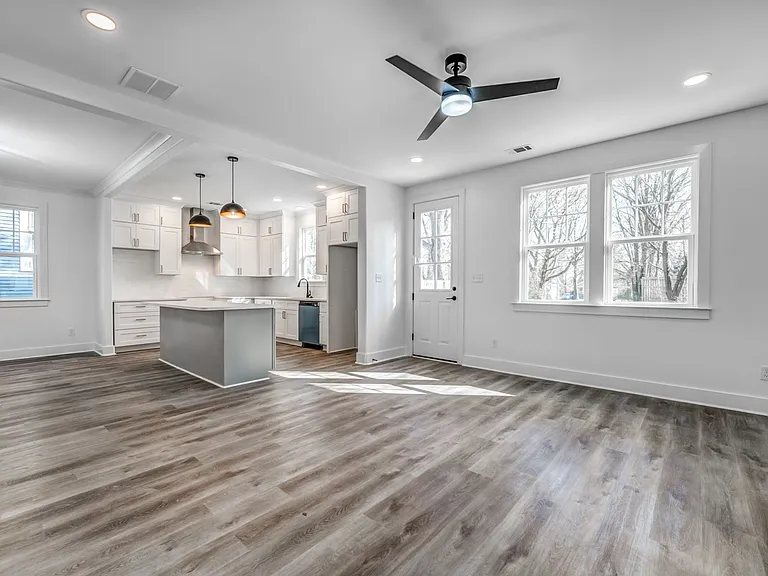 1737 Euclid Ave — Photo 9