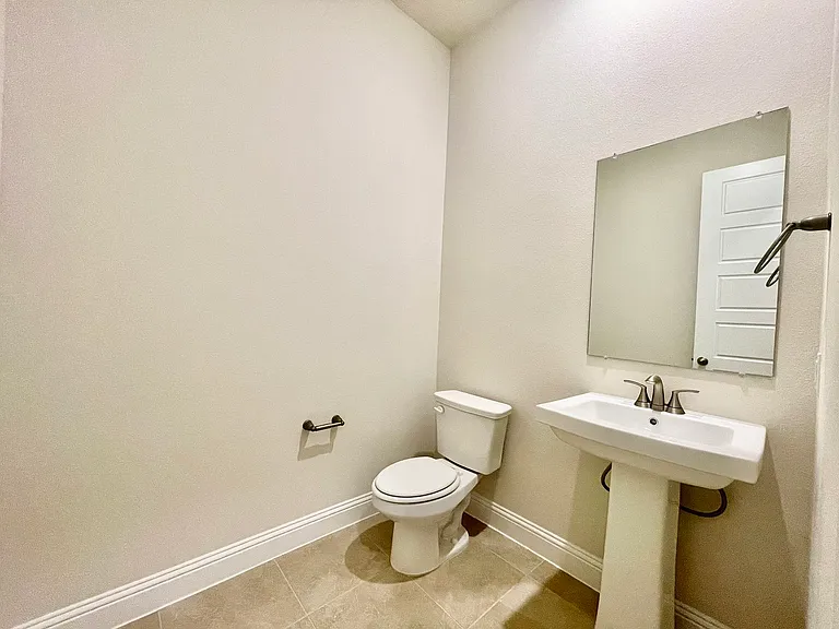 1632 Estivella Dr — Photo 25