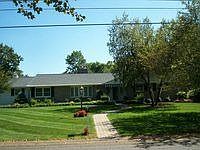 1st image of 4 Wedgewood Dr