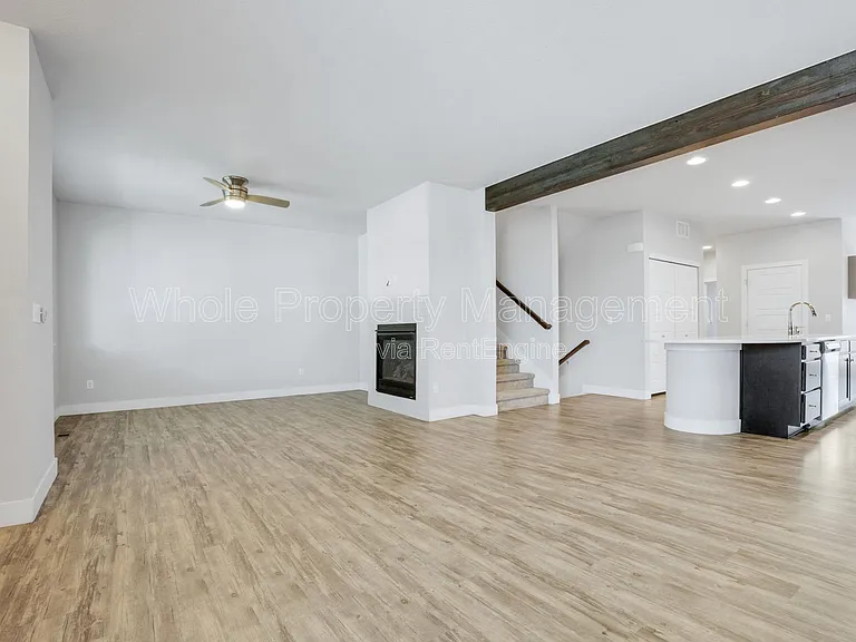 5829 N Beeler St — Photo 4