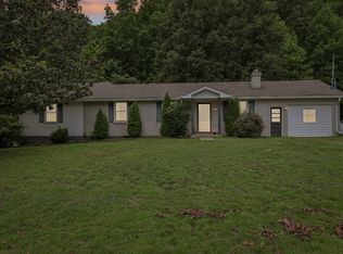 403 Pennington Ln, Cedar Hill, TN 37032
