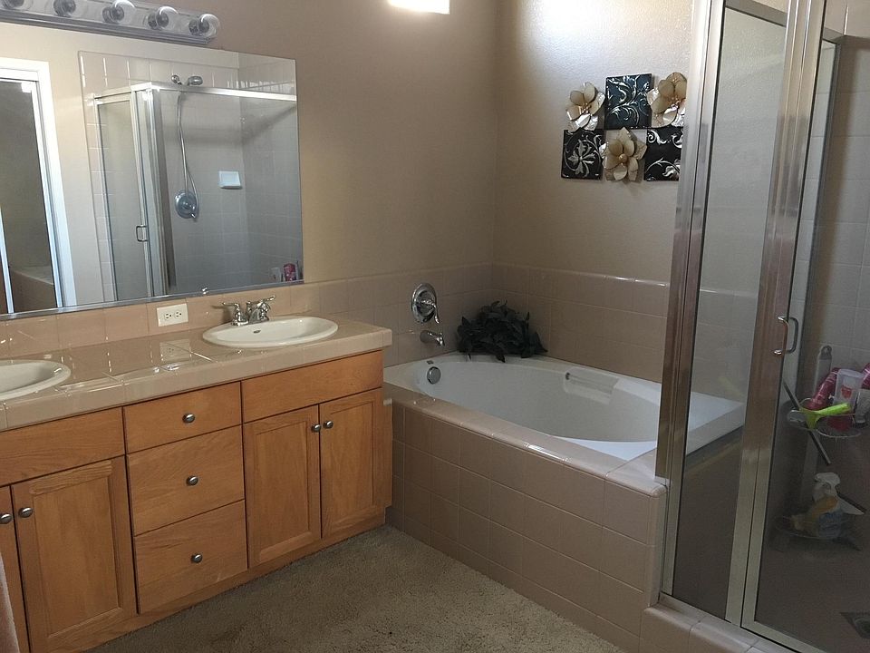2nd image of 5541 N Citrus Ln