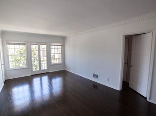 9594 1/2 W Olympic Blvd, Beverly Hills, CA 90212