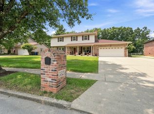 3321 Carriage Ln, Lexington, KY 40517
