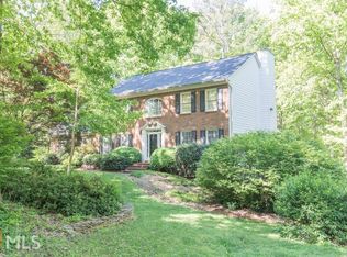 3861 Windhurst Dr, Lilburn, GA 30047