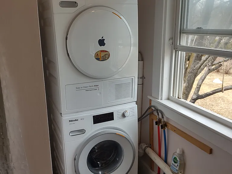 30 Grinnell St #2 — Photo 16
