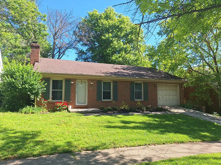 1717 Brook Park Dr — Photo 1