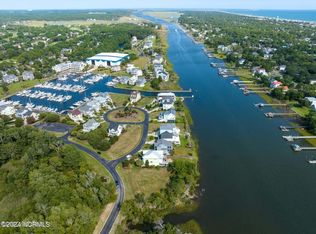 2571 Saint James Dr SE #B-24, Southport, NC 28461