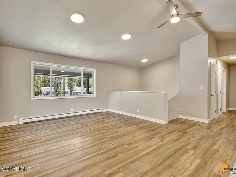 5533 Penn Cir — Photo 10