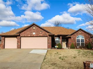 1905 Meadowlark Ln, Midwest City, OK 73130