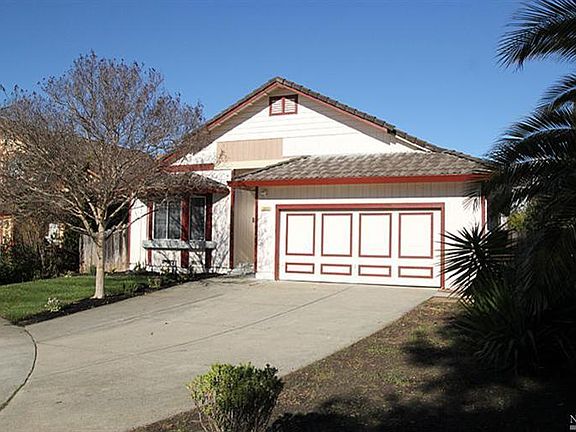 4th image of 1062 Meadow Glen Ct