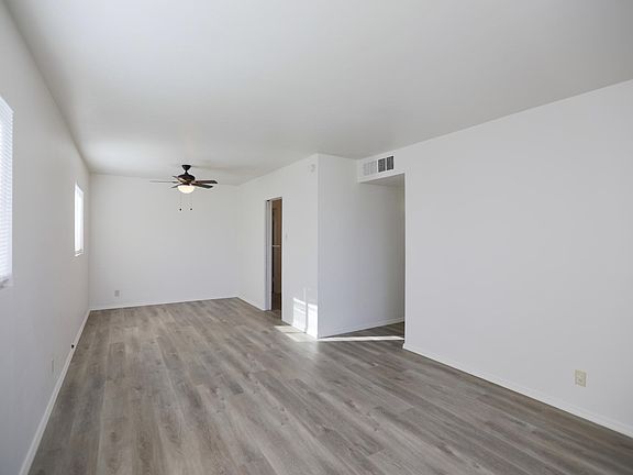 3rd image of 9018 Claremont Ave NE