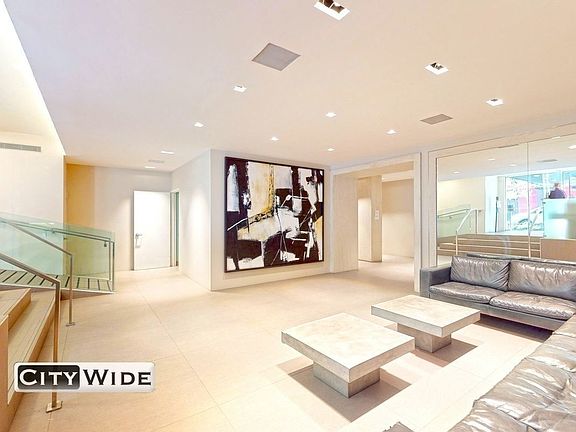 5th image of 240 E 82nd St APT 3H