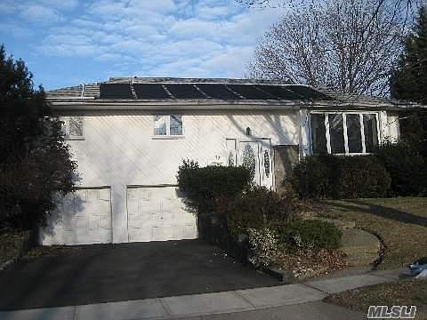 1st image of 17 Brairwood Ln