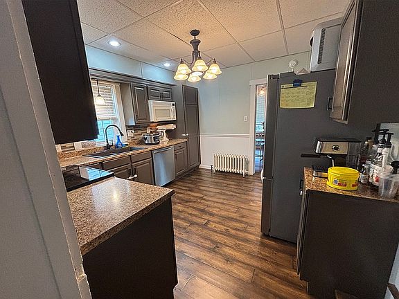 Kitchen from back entry