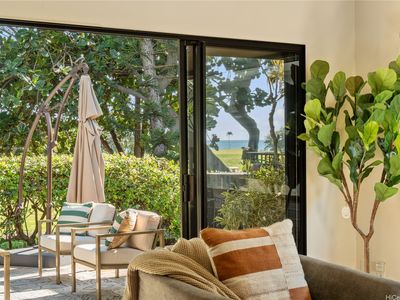 358 Kuanalu Pl, Honolulu, HI, 96825