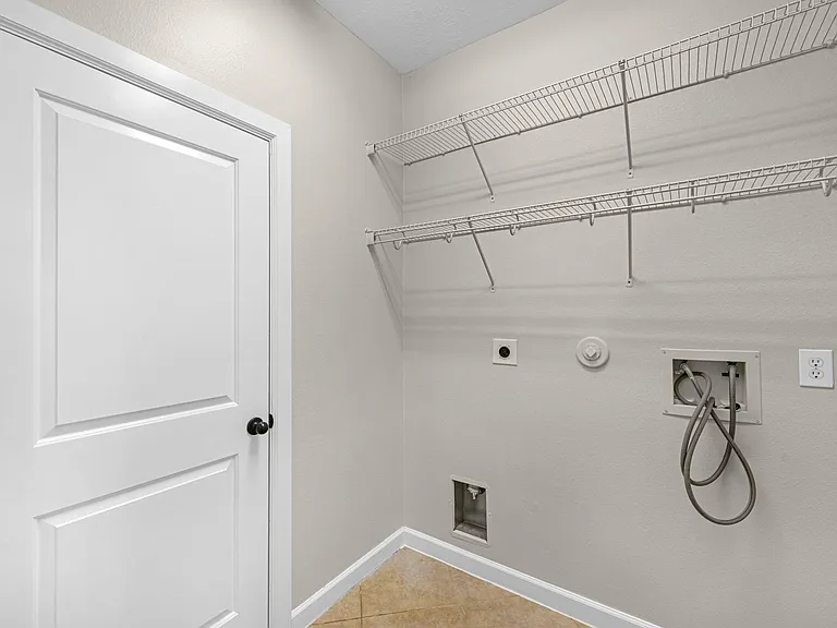 4014 Pinecrest Holw — Photo 33